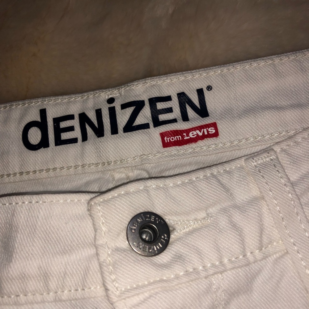 Denizen by Levi’s White Denim Skirt - Picture 3 of 6